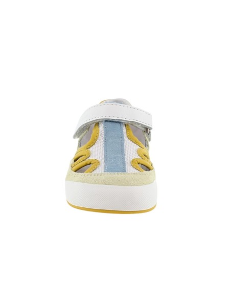 Sandalias cerradas barefoot Blanditos Estela Amarillo