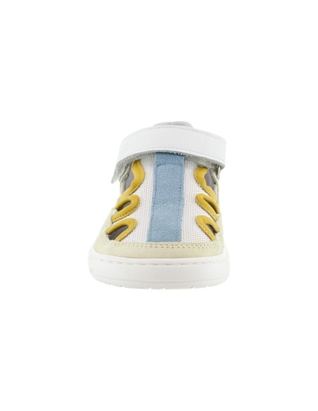 Sandalias cerradas barefoot Blanditos Multo amarillo