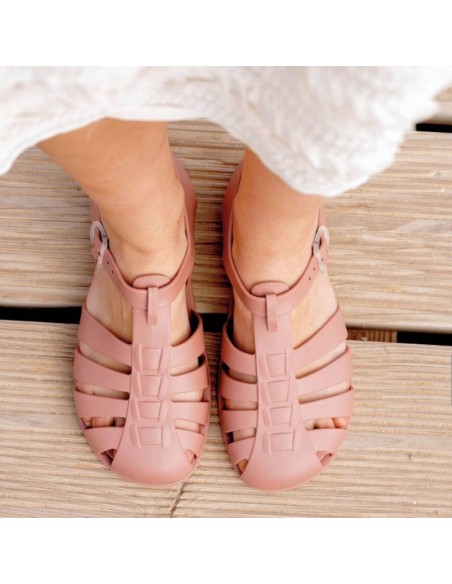 Cangrejeras barefoot Igor Ura Rosa